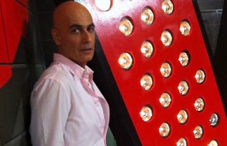 סדנאות אשכולות לאמנים המבצעים /// פיתוח קול עם חיים פנירי